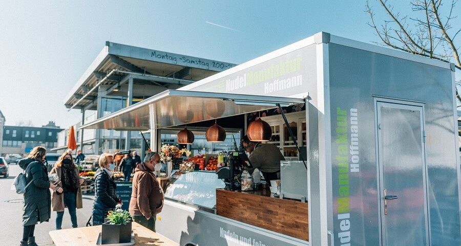 nudelmanufaktur-hoffmann-foodtruck-pasta-verkaufswagen-edeka-wehrmann-herford NudelManufaktur Hoffmann - Verkaufswagen Edeka Wehrmann Herford